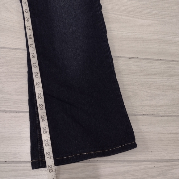 Oh Mamma Crop Maternity Jeans size large. - Picture 6 of 7